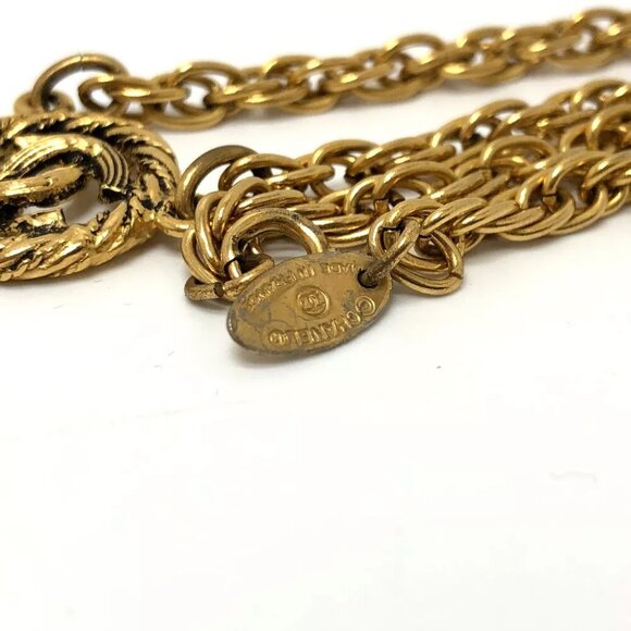 CHANEL CC Mark Necklace Metal Gold - Picture 9 of 10